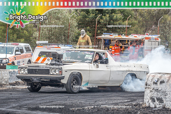 Street Machine Supernats 24 @ Stawell Motor Sports Club 8 Dec 2018  (1108)  PARTY BURNOUT