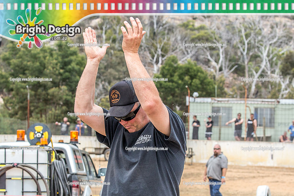 Street Machine Supernats 24 @ Stawell Motor Sports Club 8 Dec 2018  (1157)  FULL ON BURNOUT CREW