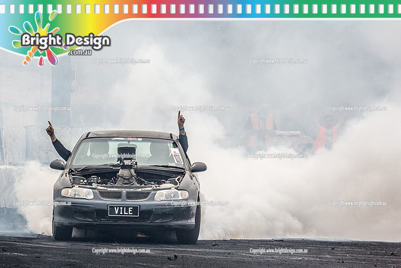 Street Machine Supernats 24 @ Stawell Motor Sports Club 8 Dec 2018  (1165)  VILE BURNOUT
