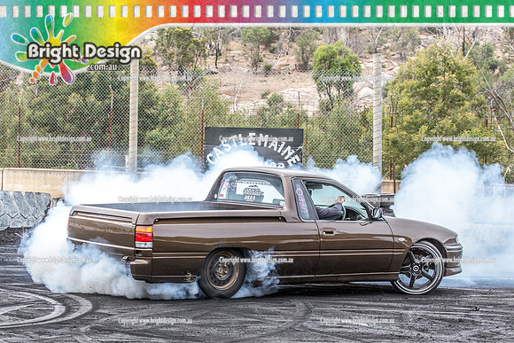 Street Machine Supernats 24 @ Stawell Motor Sports Club 8 Dec 2018  (1213)  GHETTO BURNOUT