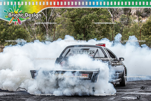 Street Machine Supernats 24 @ Stawell Motor Sports Club 8 Dec 2018  (1238)  ONGROG BURNOUT