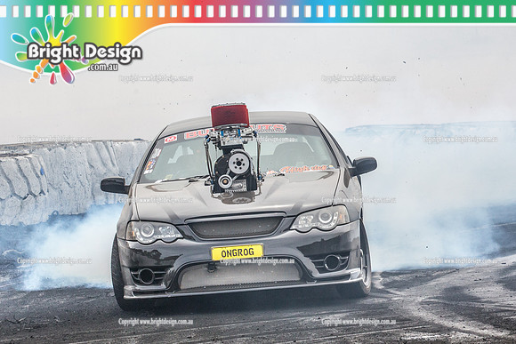 Street Machine Supernats 24 @ Stawell Motor Sports Club 8 Dec 2018  (1258)  ONGROG BURNOUT