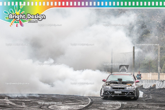 Street Machine Supernats 24 @ Stawell Motor Sports Club 8 Dec 2018  (1272)  DAMAGE BURNOUT