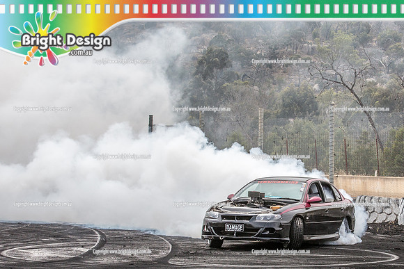 Street Machine Supernats 24 @ Stawell Motor Sports Club 8 Dec 2018  (1273)  DAMAGE BURNOUT