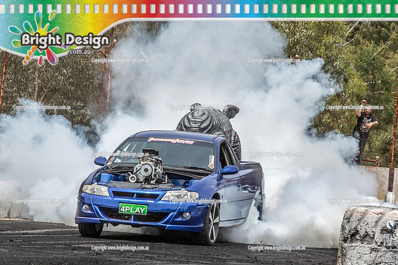 Street Machine Supernats 24 @ Stawell Motor Sports Club 8 Dec 2018  (1318)  4PLAY BURNOUT