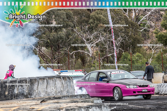 Street Machine Supernats 24 @ Stawell Motor Sports Club 8 Dec 2018  (1436)  BRITZA BURNOUT