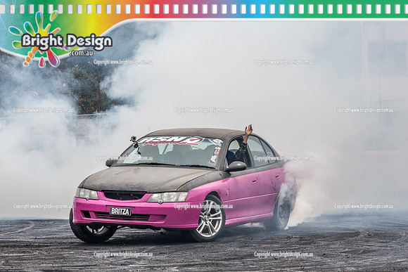 Street Machine Supernats 24 @ Stawell Motor Sports Club 8 Dec 2018  (1446)  BRITZA BURNOUT