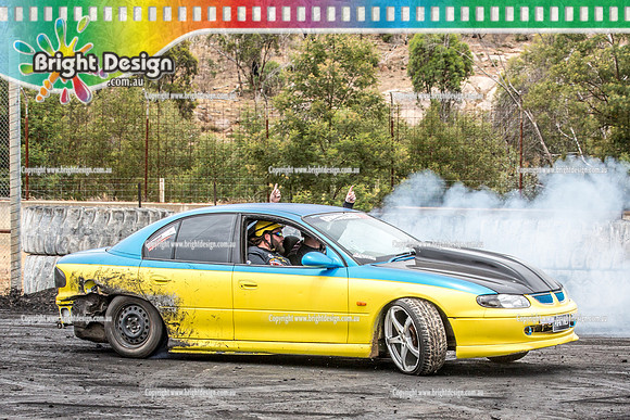 Street Machine Supernats 24 @ Stawell Motor Sports Club 8 Dec 2018  (1529)  POPNTYRES BURNOUT