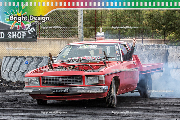 Street Machine Supernats 24 @ Stawell Motor Sports Club 8 Dec 2018  (1587)  4GRIMWHORE BURNOUT