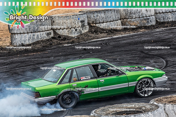 Street Machine Supernats 24 @ Stawell Motor Sports Club 8 Dec 2018  (1663)  GUNJA  BURNOUT