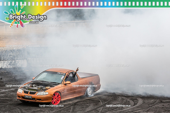 Street Machine Supernats 24 @ Stawell Motor Sports Club 8 Dec 2018  (1746)   TRNITUP BURNOUT