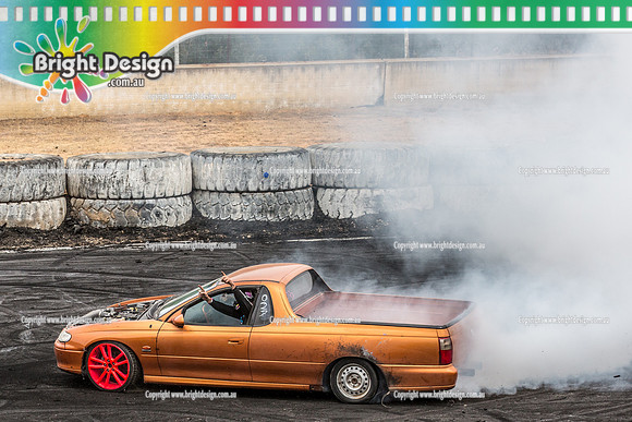 Street Machine Supernats 24 @ Stawell Motor Sports Club 8 Dec 2018  (1748)   TRNITUP BURNOUT