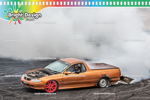 Street Machine Supernats 24 @ Stawell Motor Sports Club 8 Dec 2018  (1757)  TRNITUP BURNOUT