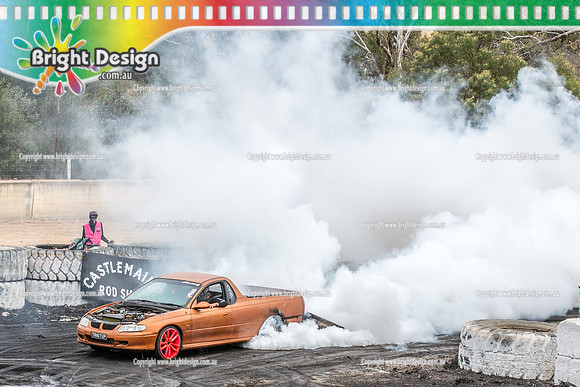 Street Machine Supernats 24 @ Stawell Motor Sports Club 8 Dec 2018  (1759)  TRNITUP BURNOUT