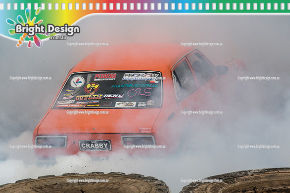 Street Machine Supernats 24 @ Stawell Motor Sports Club 8 Dec 2018  (1798)  CRABBY BURNOUT