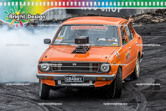 Street Machine Supernats 24 @ Stawell Motor Sports Club 8 Dec 2018  (1803)  CRABBY BURNOUT
