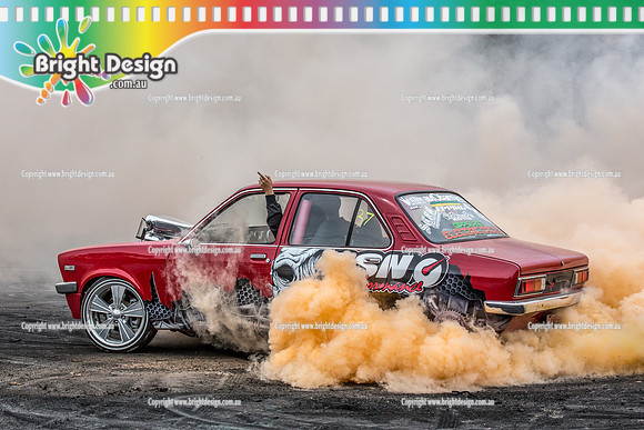 Street Machine Supernats 24 @ Stawell Motor Sports Club 8 Dec 2018  (1876)  TYRFRYR BURNOUT