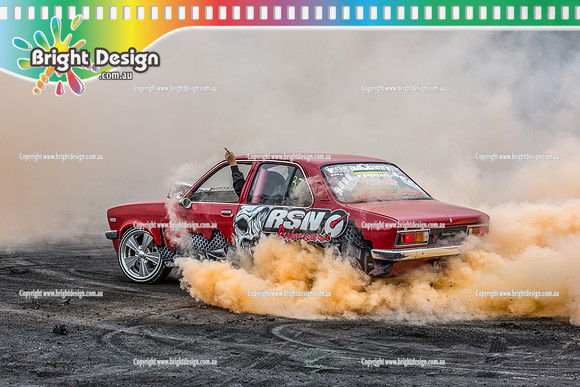Street Machine Supernats 24 @ Stawell Motor Sports Club 8 Dec 2018  (1878)  TYRFRYR BURNOUT