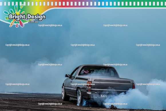 Street Machine Supernats 24 @ Stawell Motor Sports Club 8 Dec 2018  (1945)  KAOS BURNOUT