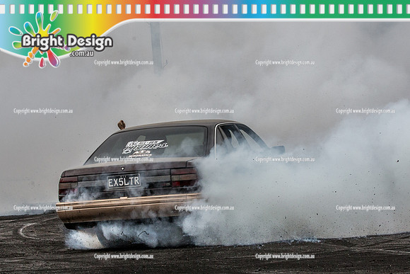 Street Machine Supernats 24 @ Stawell Motor Sports Club 8 Dec 2018  (1970)  EX5LTR BURNOUT