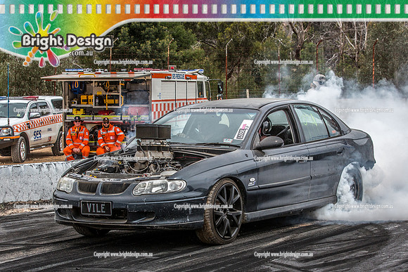 Street Machine Supernats 24 @ Stawell Motor Sports Club 8 Dec 2018  (1981) VILE BURNOUT