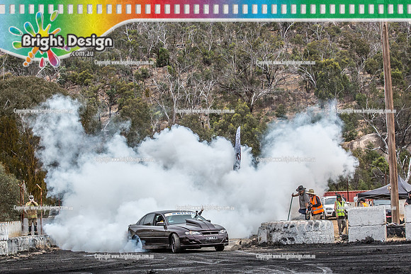 Street Machine Supernats 24 @ Stawell Motor Sports Club 8 Dec 2018  (1998)  SMKNLS BURNOUT