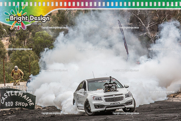 Street Machine Supernats 24 @ Stawell Motor Sports Club 8 Dec 2018  (2030)   HELLRAZOR BURNOUT