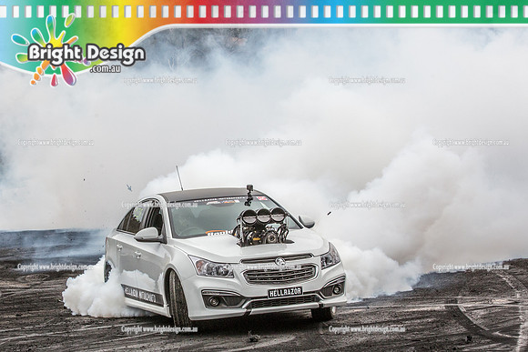 Street Machine Supernats 24 @ Stawell Motor Sports Club 8 Dec 2018  (2038)  HELLRAZOR BURNOUT