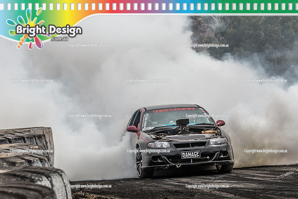 Street Machine Supernats 24 @ Stawell Motor Sports Club 8 Dec 2018  (2080)  DAMAGE BURNOUT