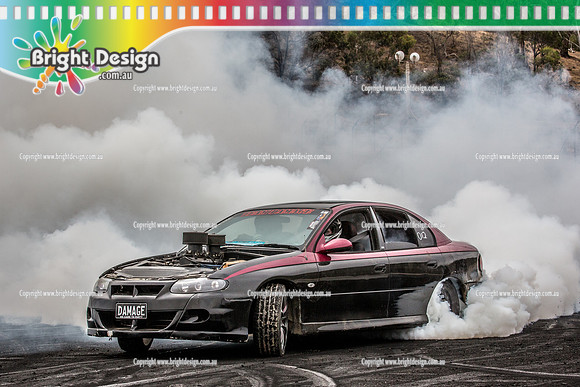 Street Machine Supernats 24 @ Stawell Motor Sports Club 8 Dec 2018  (2098)  DAMAGE BURNOUT