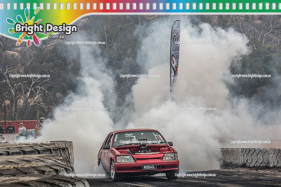 Street Machine Supernats 24 @ Stawell Motor Sports Club 8 Dec 2018  (2102)  NOBAIL BURNOUT