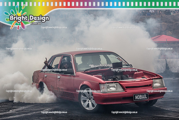 Street Machine Supernats 24 @ Stawell Motor Sports Club 8 Dec 2018  (2113)  NOBAIL BURNOUT