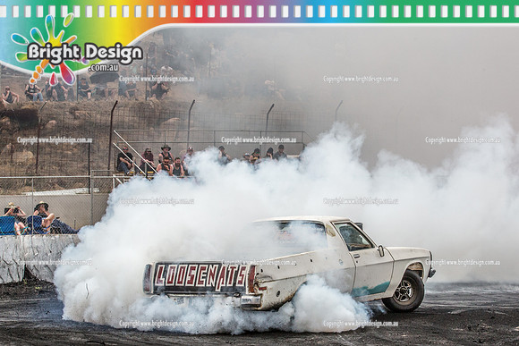 Street Machine Supernats 24 @ Stawell Motor Sports Club 8 Dec 2018  (2139)  PARTY BURNOUT