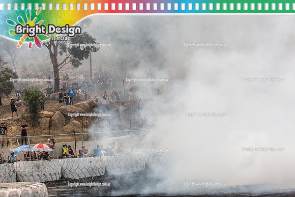 Street Machine Supernats 24 @ Stawell Motor Sports Club 8 Dec 2018  (2142)  PARTY BURNOUT