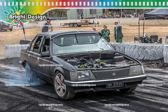 Street Machine Supernats 24 @ Stawell Motor Sports Club 8 Dec 2018  (2159)  DRSTEVE BURNOUT