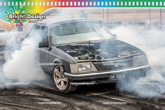 Street Machine Supernats 24 @ Stawell Motor Sports Club 8 Dec 2018  (2162)  DRSTEVE BURNOUT