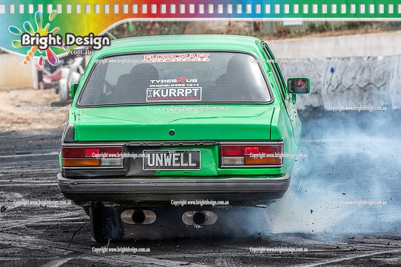 Street Machine Supernats 24 @ Stawell Motor Sports Club 8 Dec 2018  (2193)  UNWELL BURNOUT