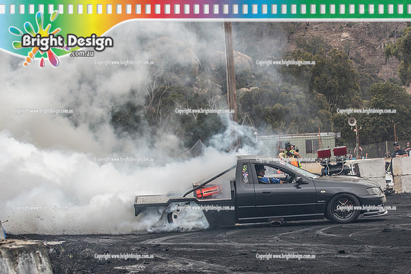 Street Machine Supernats 24 @ Stawell Motor Sports Club 8 Dec 2018  (2213)   ONGROG BURNOUT