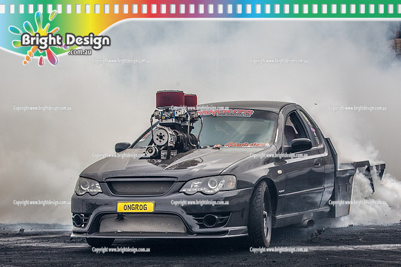 Street Machine Supernats 24 @ Stawell Motor Sports Club 8 Dec 2018  (2218)   ONGROG BURNOUT
