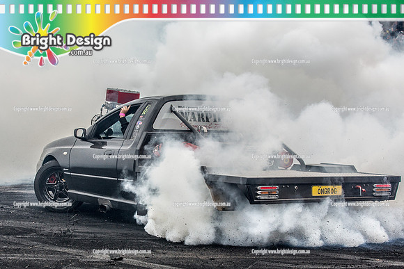 Street Machine Supernats 24 @ Stawell Motor Sports Club 8 Dec 2018  (2223)   ONGROG BURNOUT