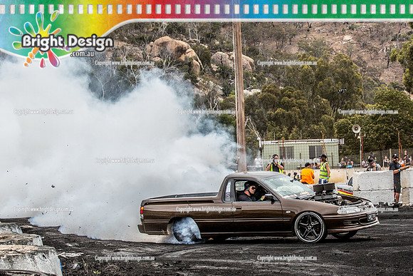 Street Machine Supernats 24 @ Stawell Motor Sports Club 8 Dec 2018  (2244)   GHETTO BURNOUT