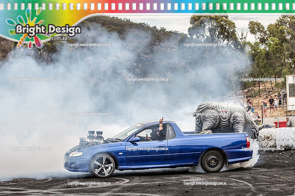 Street Machine Supernats 24 @ Stawell Motor Sports Club 8 Dec 2018  (2309)  4PLAY BURNOUT