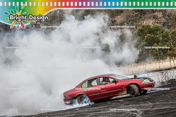 Street Machine Supernats 24 @ Stawell Motor Sports Club 8 Dec 2018  (2358)  AUWET BURNOUT