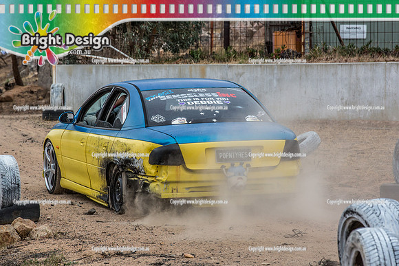 Street Machine Supernats 24 @ Stawell Motor Sports Club 8 Dec 2018  (2388)  POPNTYRES BURNOUT