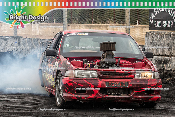 Street Machine Supernats 24 @ Stawell Motor Sports Club 8 Dec 2018  (2409)  PSYCHO CIRCUS BURNOUT