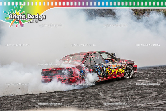 Street Machine Supernats 24 @ Stawell Motor Sports Club 8 Dec 2018  (2420)  PSYCHO CIRCUS BURNOUT