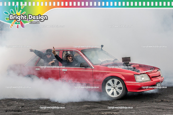 Street Machine Supernats 24 @ Stawell Motor Sports Club 8 Dec 2018  (2487)  NOBAIL BURNOUT