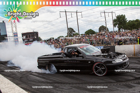 Summernats 28 Sunday 4 Jan 2015  BD  (7760)  GHETTO BURNOUT