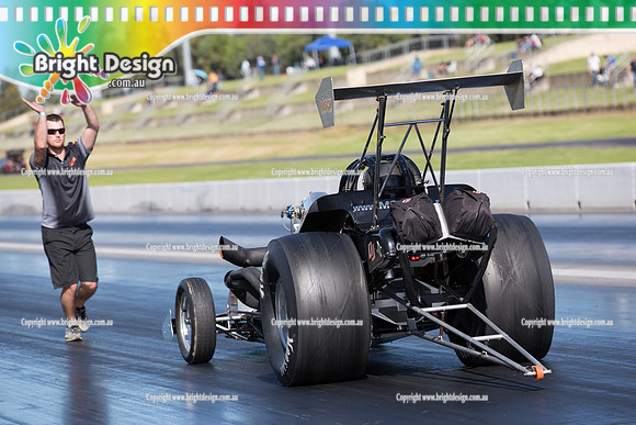 X-Champs @ Sydney Dragway SUN 4 May 2014  (6193)  AAMA 316 ANDREW MUSGRAVE  CROWD