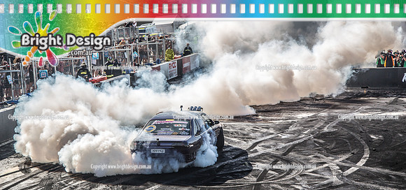 Summernats 32 Thursday 3 Jan 2019  BDMP1935  KARNGE BURNOUT